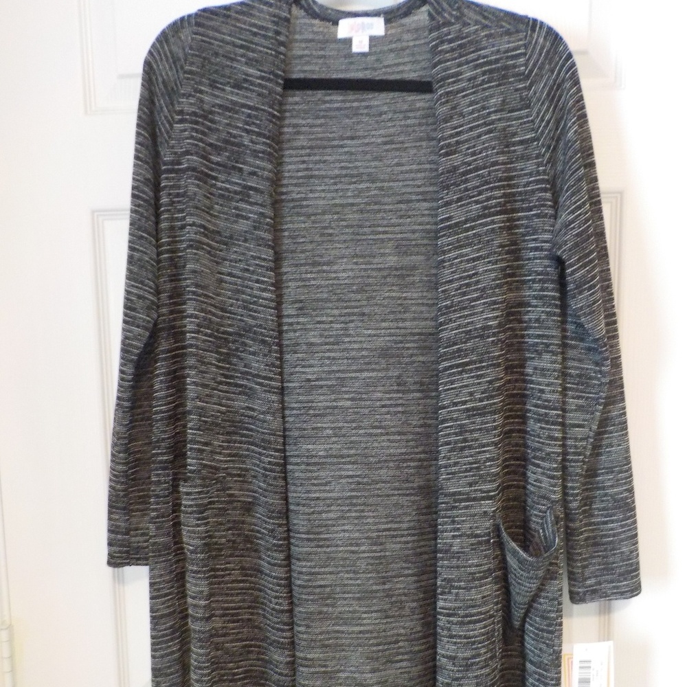 Medium Lularoe Sarah Black and White